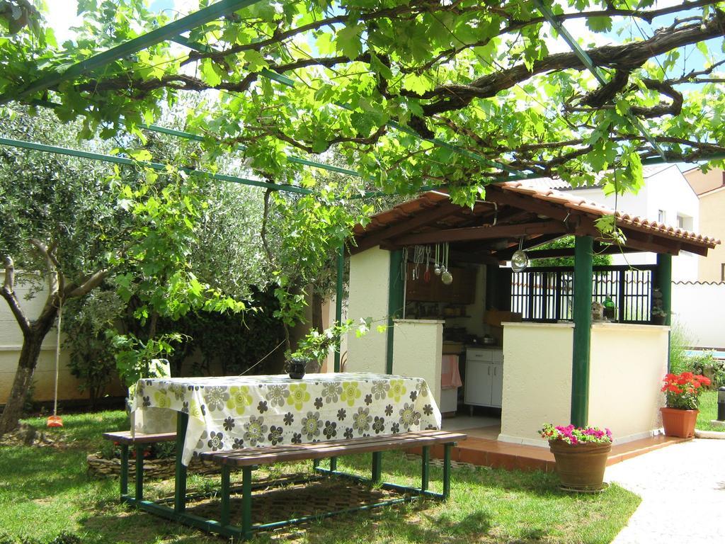 Guest House Bizjak Vinkuran Exterior foto